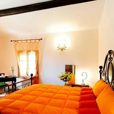 Holiday - Ima01100a-f * Montefelcino